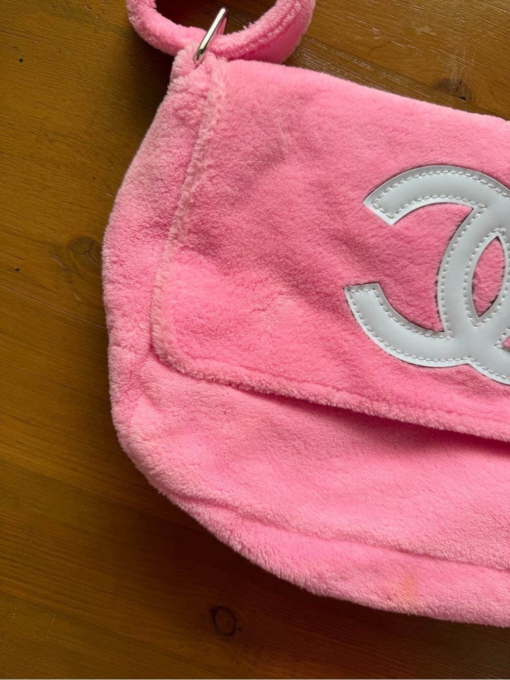 Chanel Precision Beauty Fluffy Pink Terry Cloth Crossbody Satchel - Picture 4 of 15
